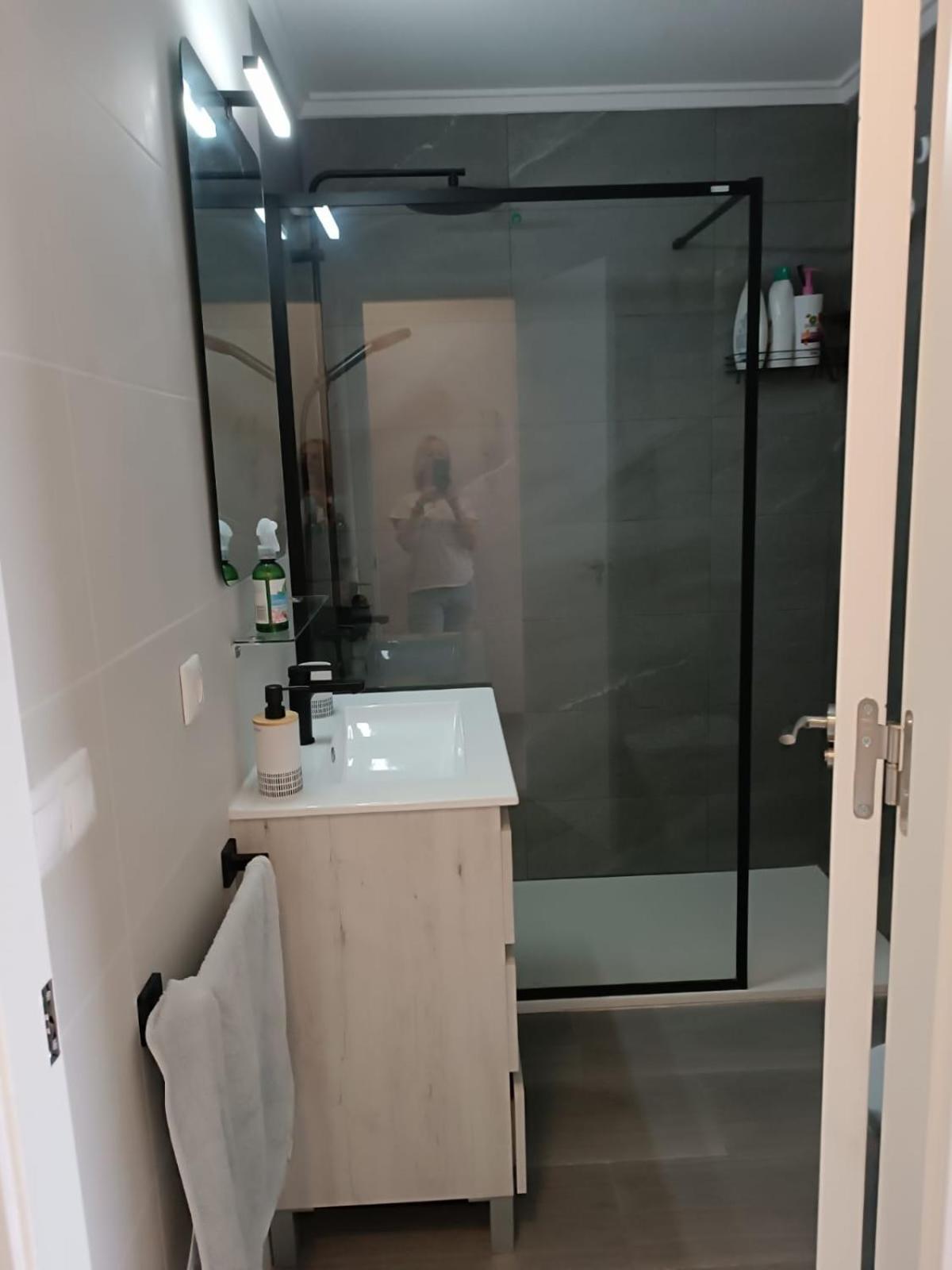 Residencia Alhambra Los Cisnes 또레비에하 외부 사진