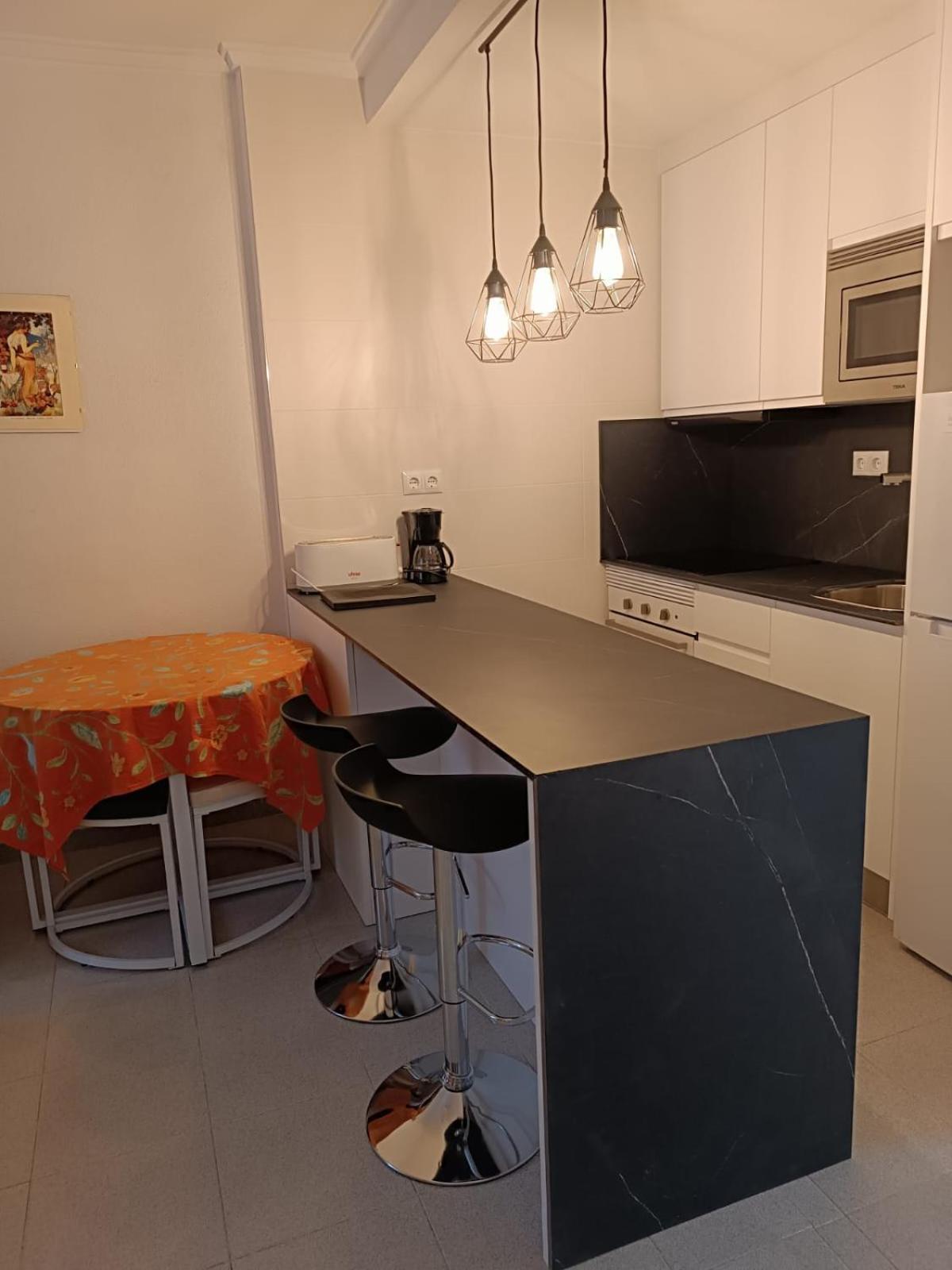 Residencia Alhambra Los Cisnes 또레비에하 외부 사진